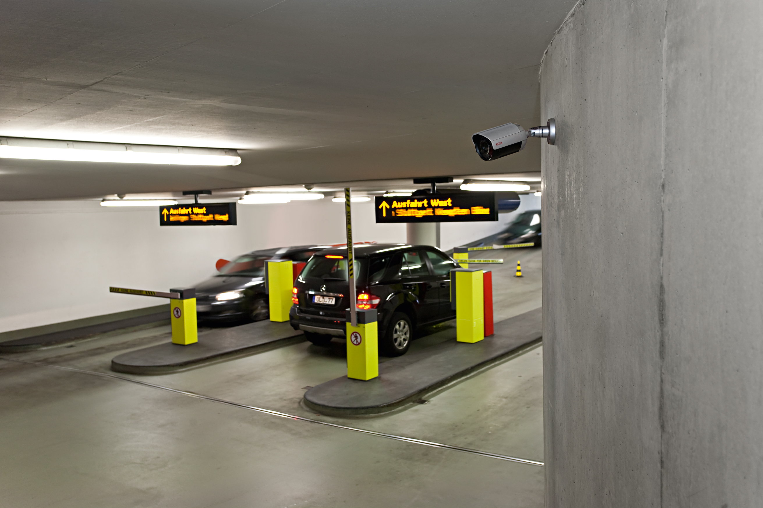 Videoüberwachung_Parkhaus_GRAEF